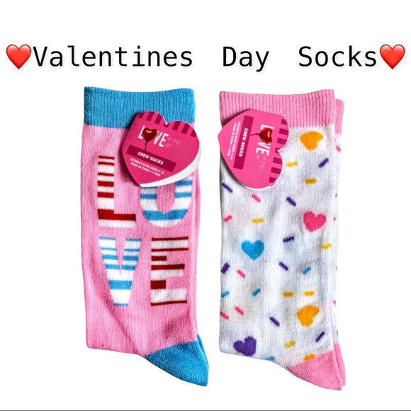 NWT Valentines Day Crew Socks - 2 Pairs - Picture 6 of 6